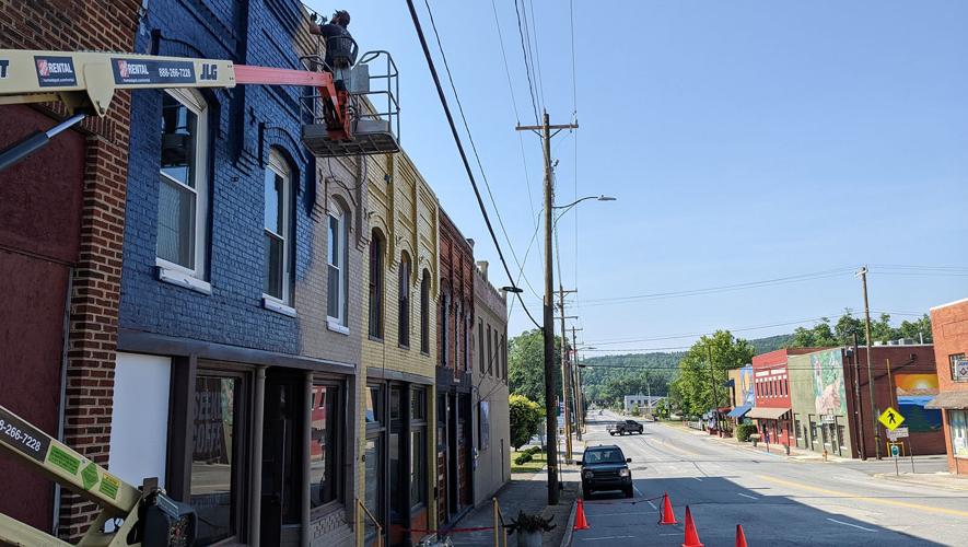 Budding entrepreneur seeks to raise money for new coffee shop in Old Fort