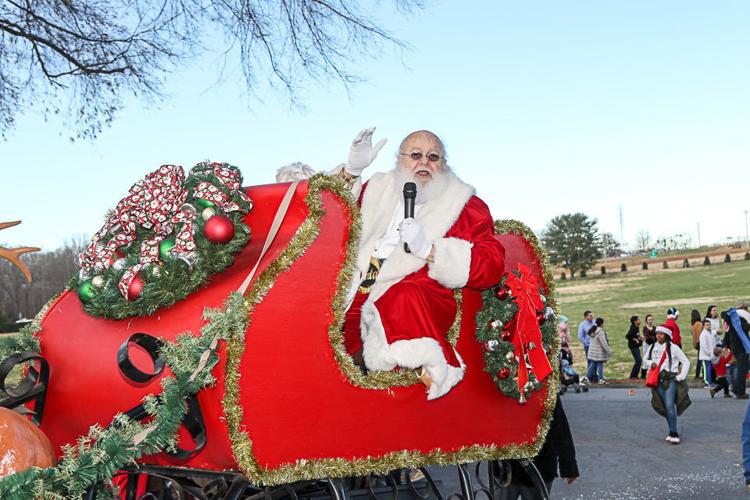J Iverson Riddle Center Christmas Parade 2019-9215.JPG