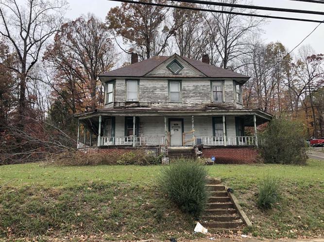 Marion City Council takes further action to demolish dilapidated house