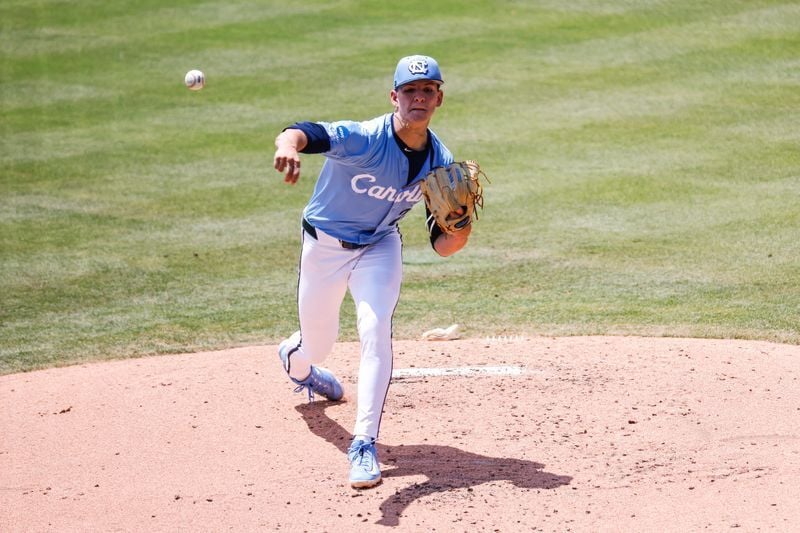 Jun 7, 2025; Chapel Hill, NC, USA; North Carolina pitcher Jason DeCaro (29) pitches the ball during the first inning of the Super Regionals game against Arizona in Chapel Hill, North Carolina. Mandatory Credit: Jaylynn Nash-Imagn Images