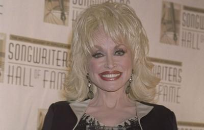 ENTER-DOLLY-PARTON-HOST-ACADEMY-COUNTRY-2-NY.jpg
