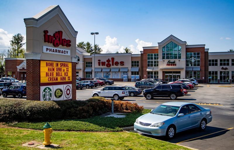 Ingles along Long Shoals Road in Arden, April 2, 2026.