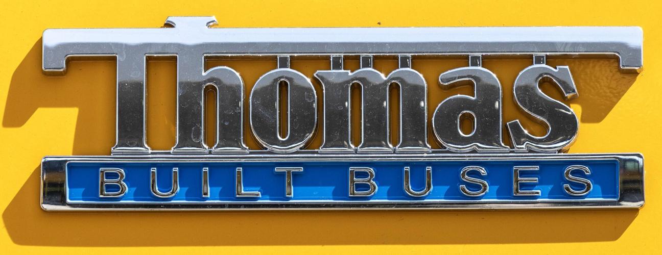 Thomas Bus