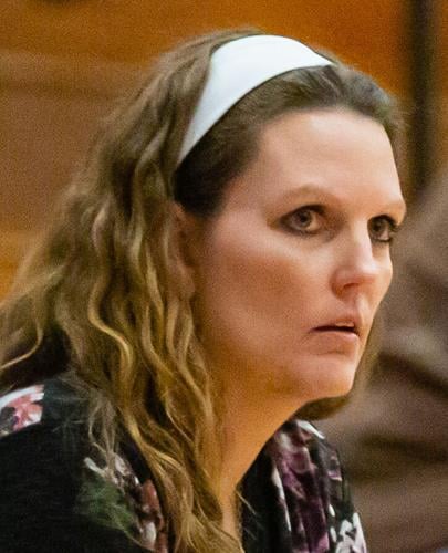 Lady Titans' Kinninger steps down as head coach