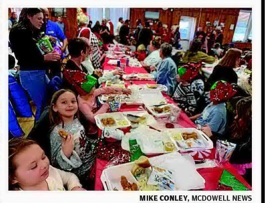 Marion Rotary Club holds Christmas party