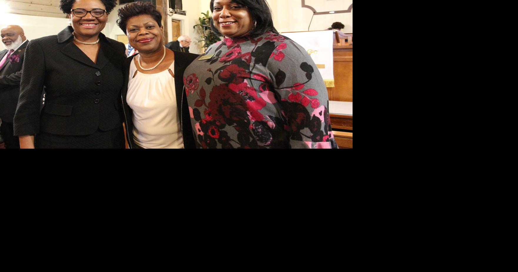 Deana Holiday Ingraham, Sharon Shropshire, Saucier Neighbor