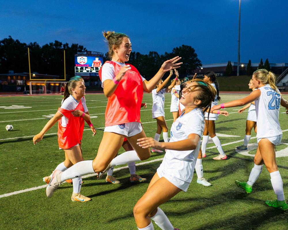Pope comes from behind to continue title trek | Sports | mdjonline.com