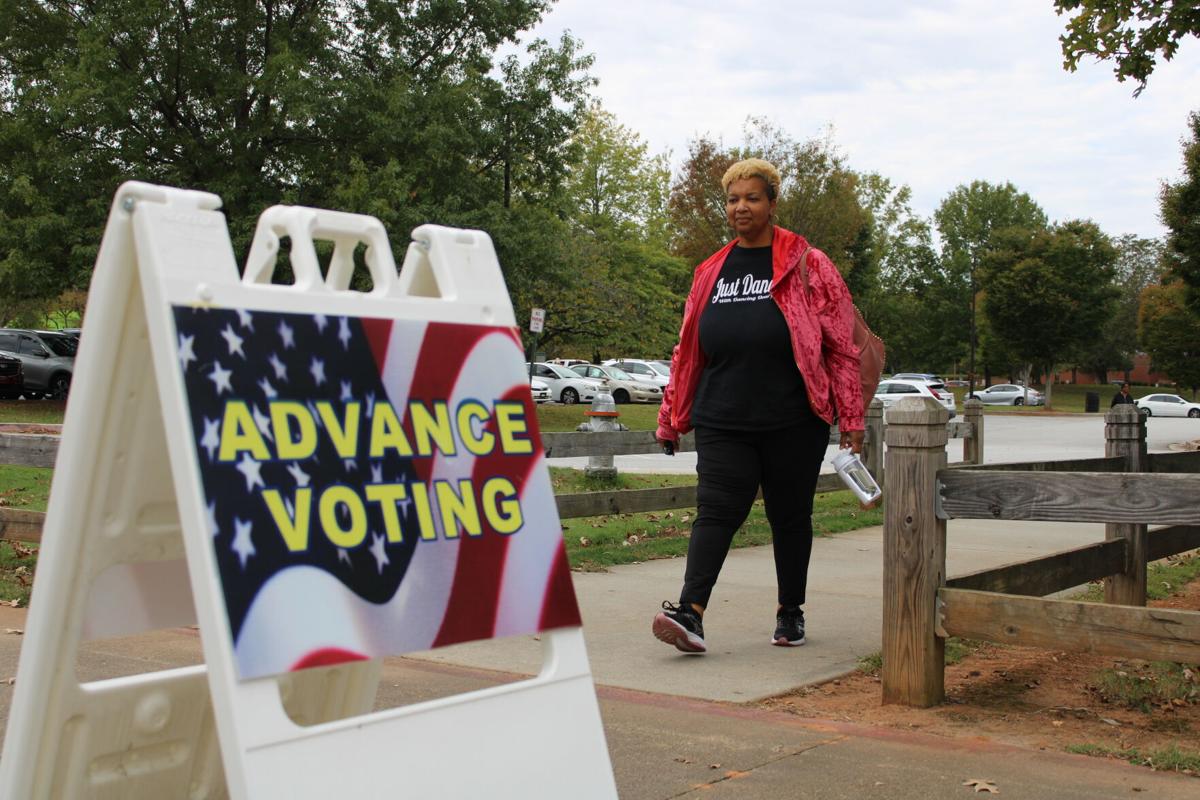 First Day of Early Voting Kicks Off in Cobb | Elections | mdjonline.com