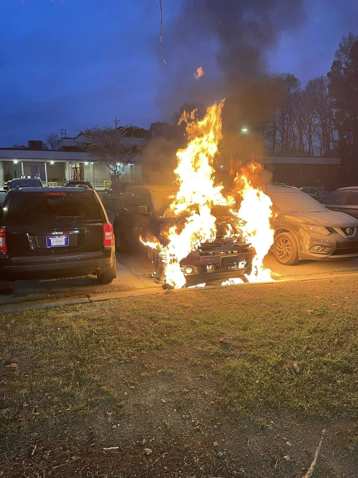 Car Catches Fire at Sandy Springs Elementary School Parking Lot News