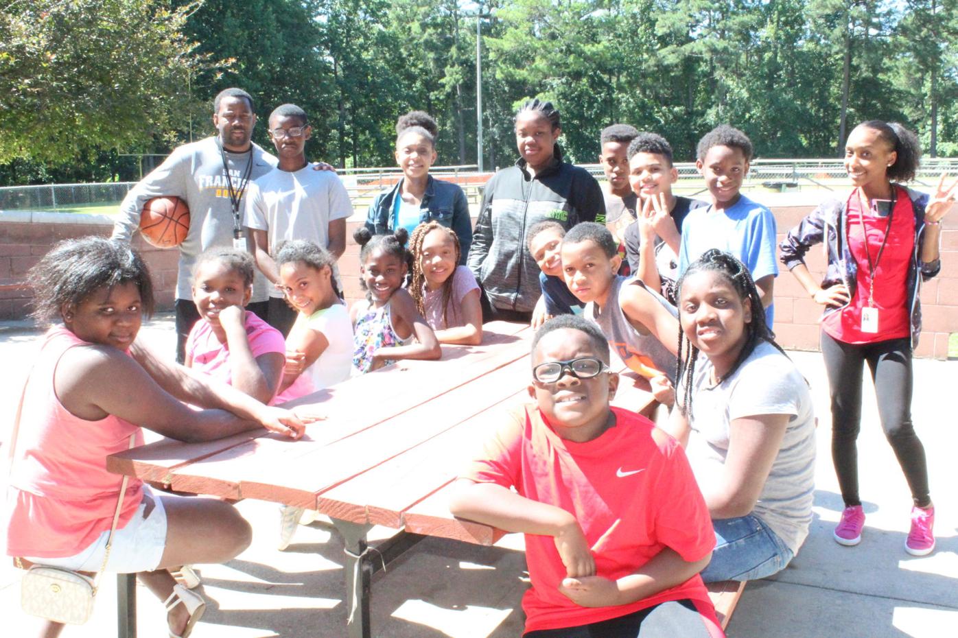South Fulton Day Camp Brings Out Kids Creativity Community Mdjonline Com
