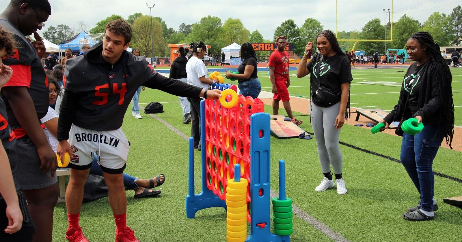 South Cobb High School Hosts First 'Community Fun Day' - Vimarsana News