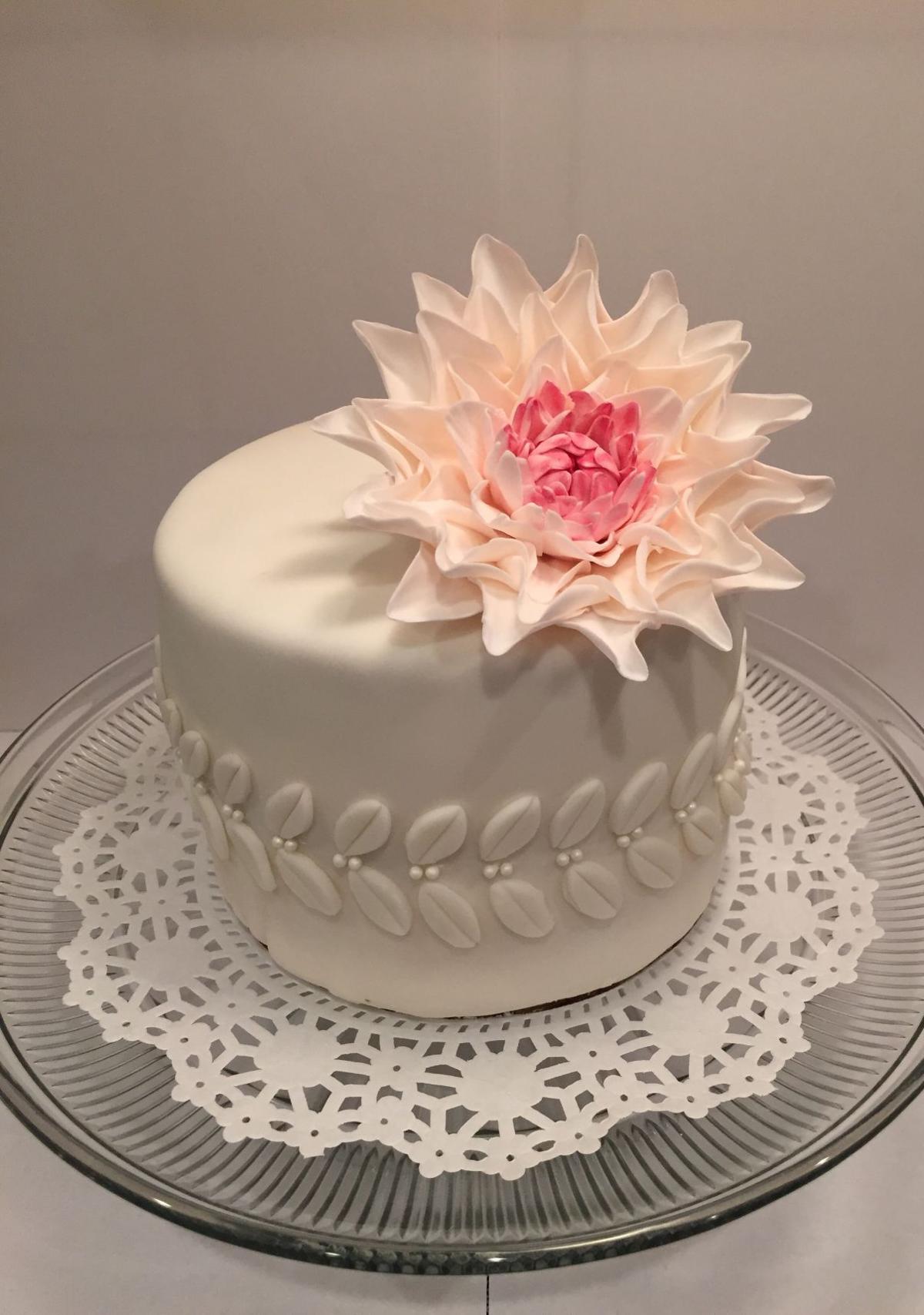 When It Comes To Baking And Decorating Local Teen Takes The Cake