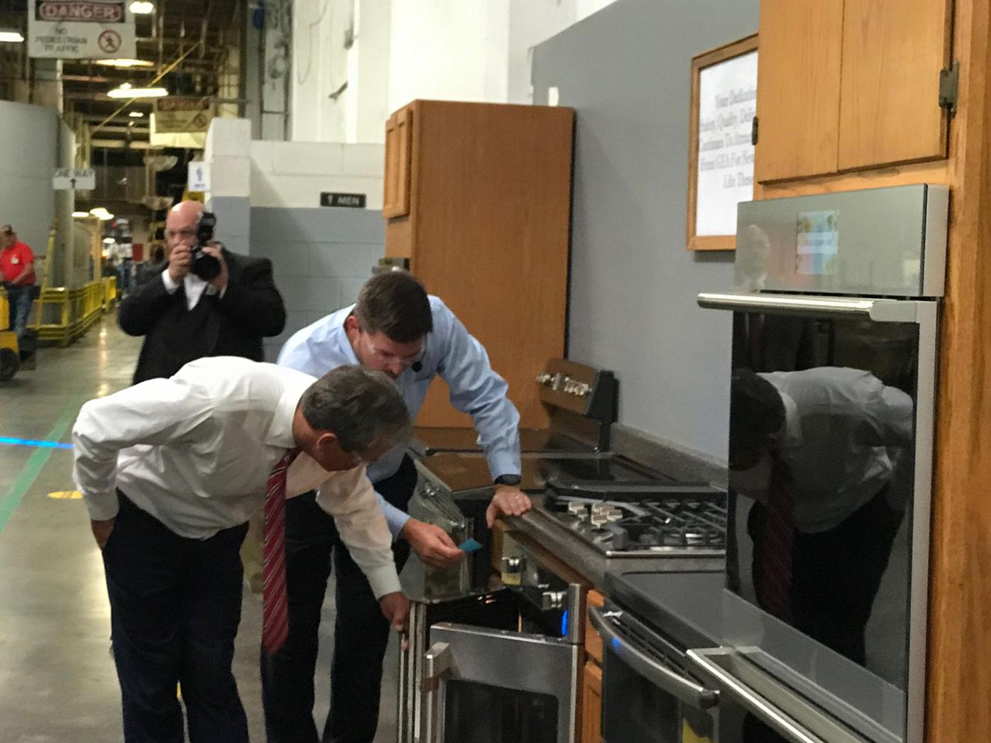 Gov. Kemp visits Roper Corp. in LaFayette with Made’ tour