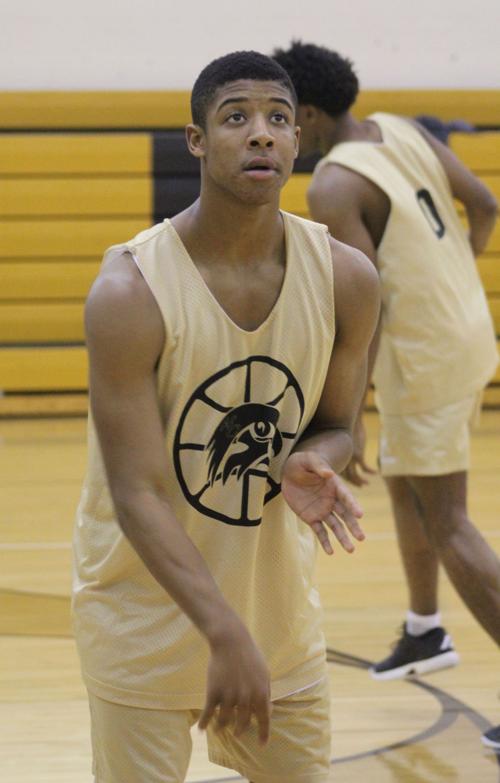 Henry County Basketball Isaiah Tolbert Neighbornewsonline Com