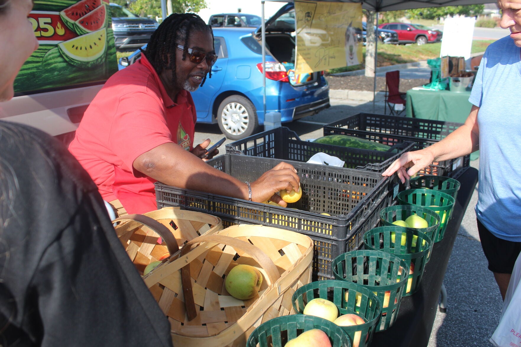 mdjonline.com - Lucinda Warnke | lwarnke@mdjonline.com - Acworth Farmers Market offers fresh food for the autumn season