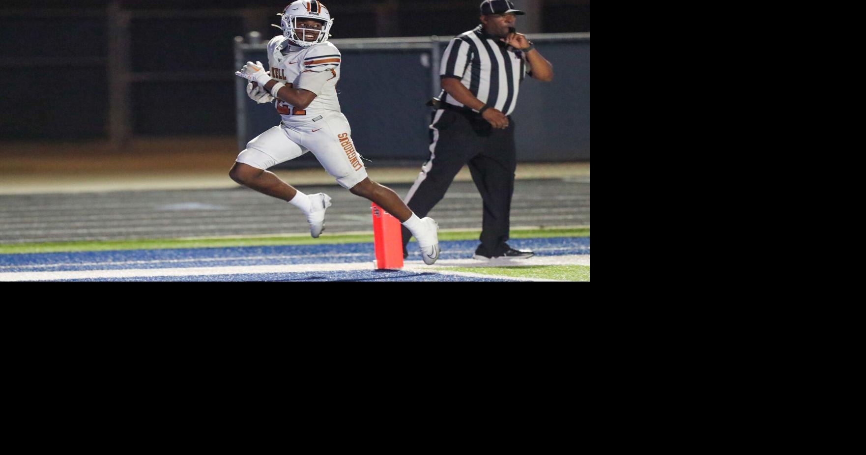 Kell cruises past River Ridge