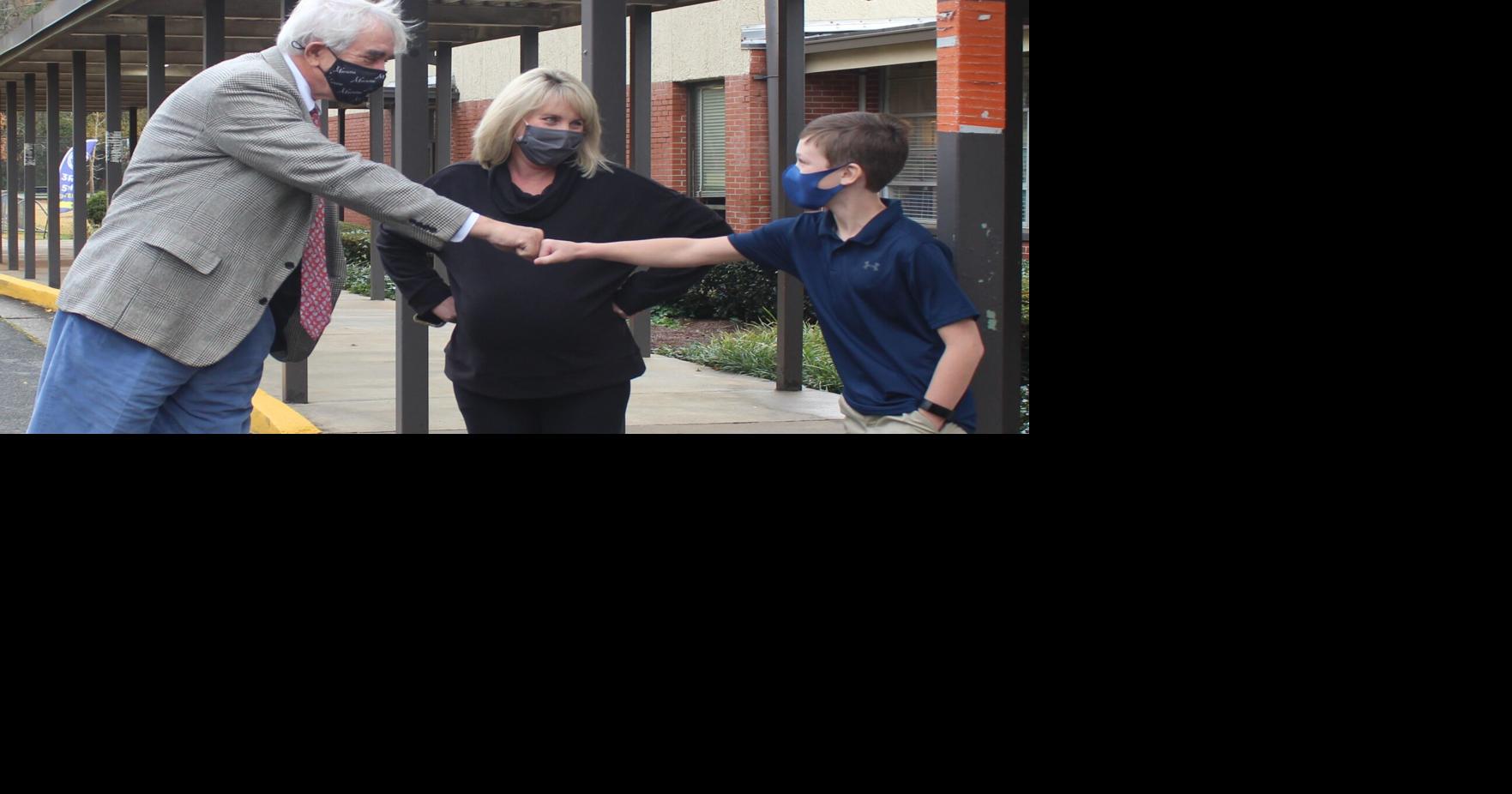 Marietta students, educators surprised with mayor's awards | News ...