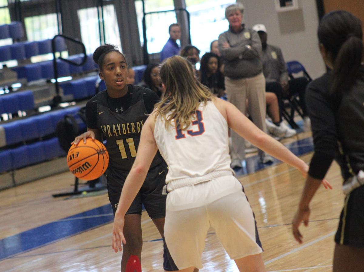 Sprayberry Girls Hold Off South Cobb In Campbell Tournament