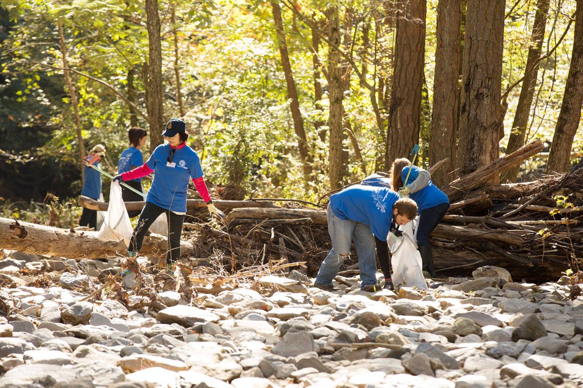 Colonial Cares Day helps with Chattahoochee cleanup | Cobb ...