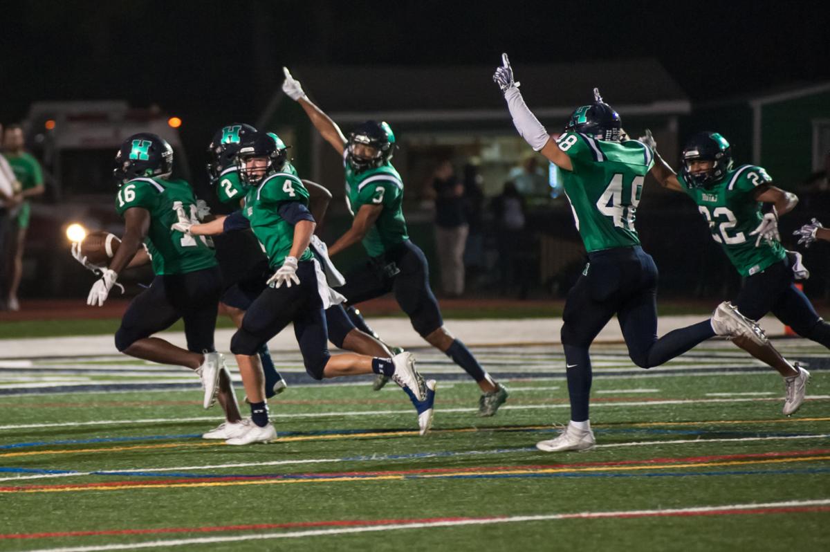 Wr Steven Peterson Stars As Hoyas Rout Knights Cobb Football