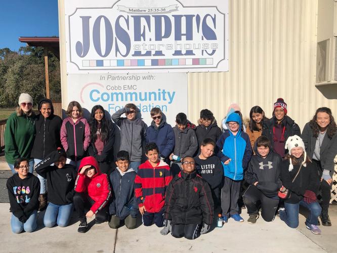 Sawyer Road student leaders serve community, feed needy families News