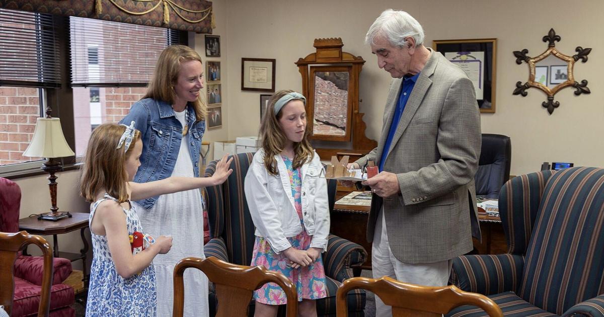 Pta Rart 'Marietta Gives Me Hope': Fifth Grader Wins PTA Art Competition ...