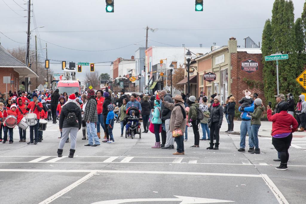 Mount Airy Nc Christmas Parade 2022 City Of College Park Hosts 45Th Annual Christmas Parade | News |  Mdjonline.com