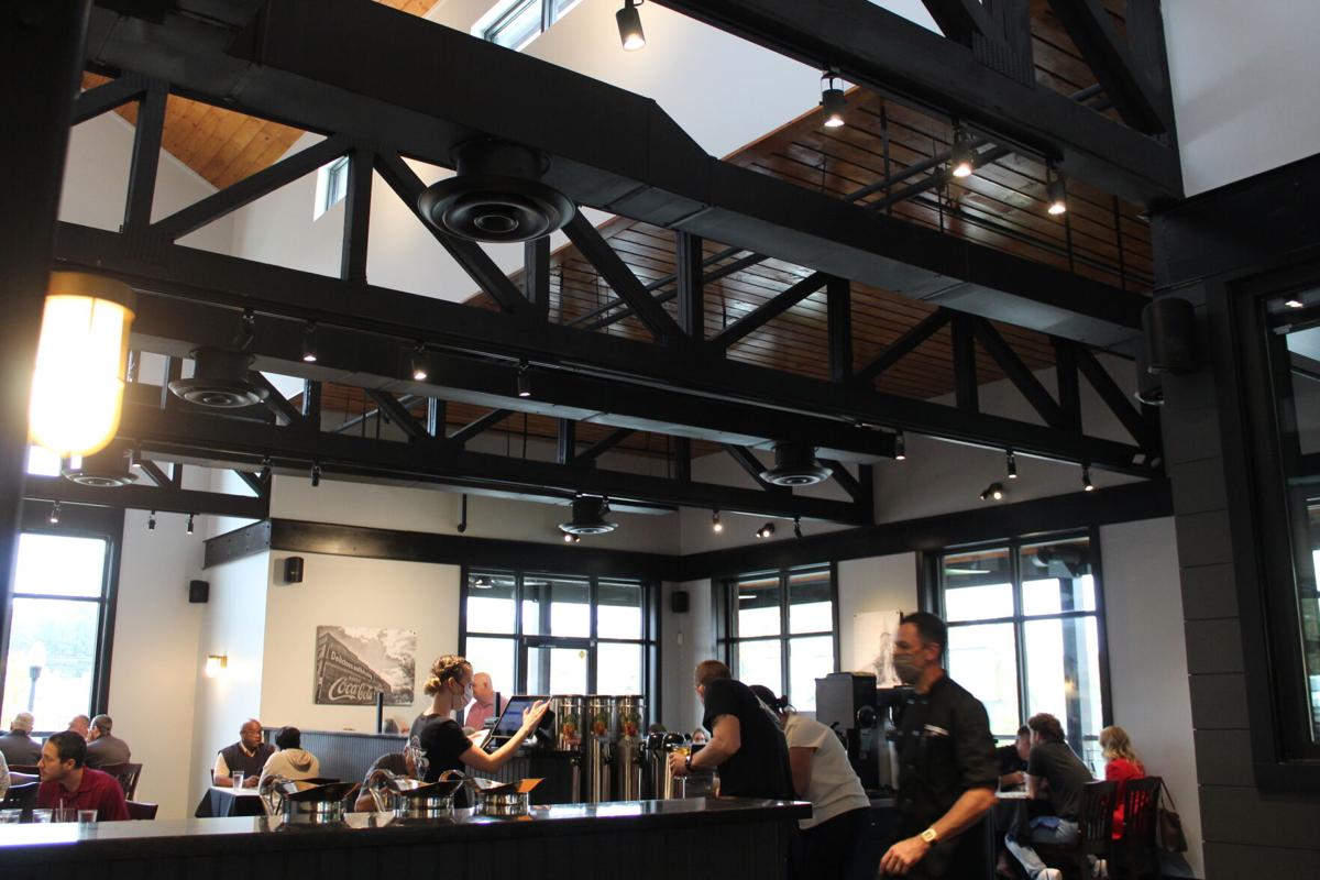 1885 Grill opens in Acworth Dining