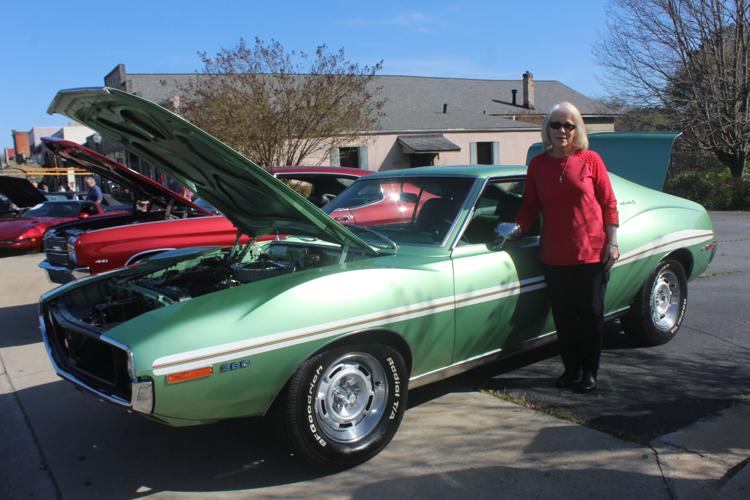 Acworth car show gets crowd's motors running News