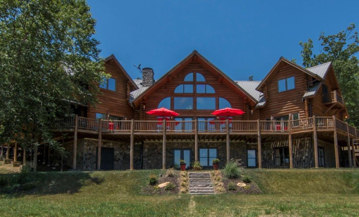 Realtor Sue Slover lists Lookout Mountain’s ‘Cabin in the Clouds