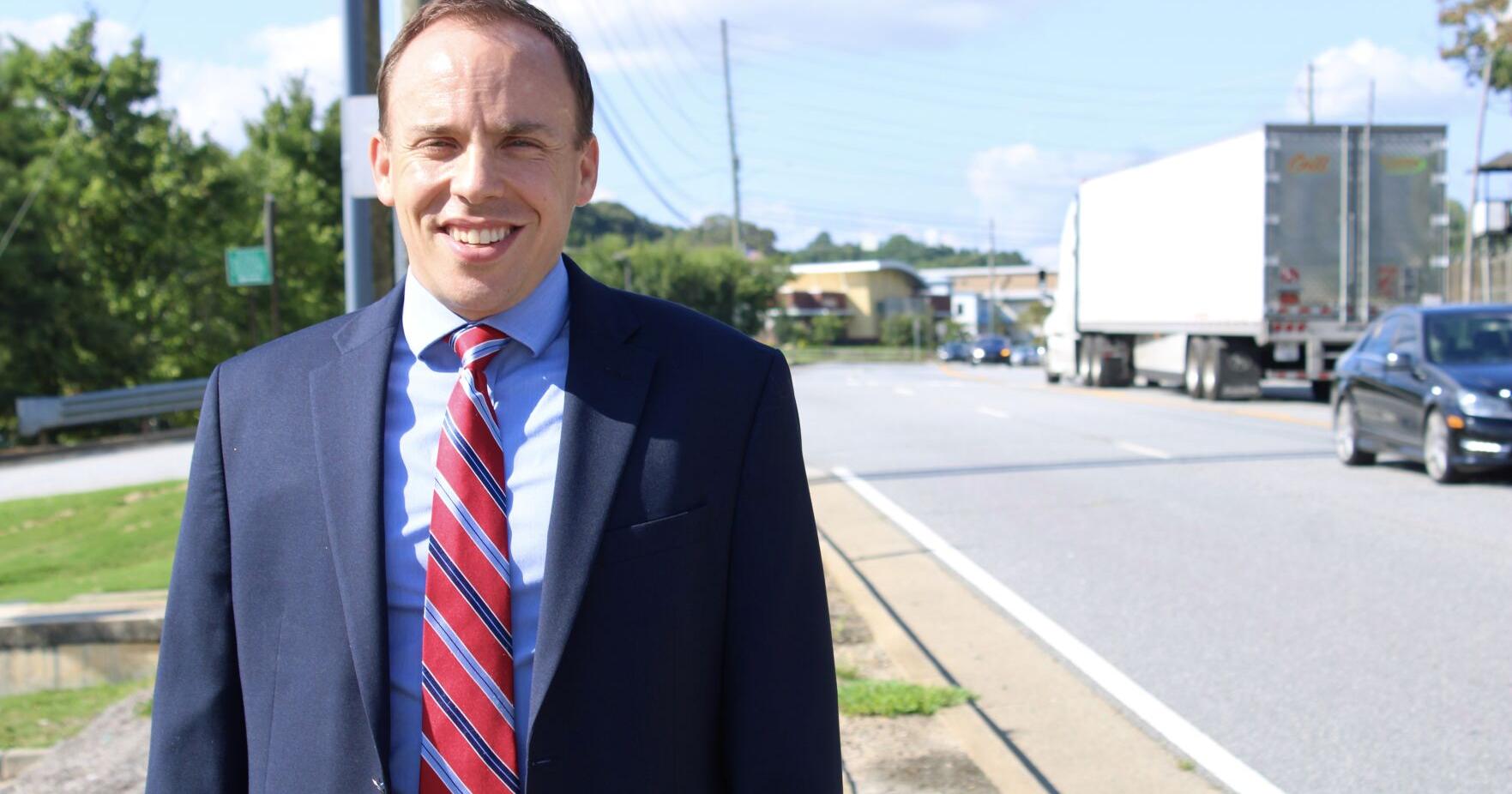 Cobb Seeking Funding for Pedestrian Bridges in Cumberland and Town Center - Vimarsana News