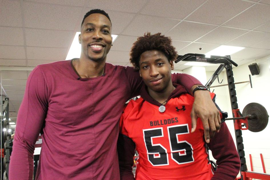Ex Atlanta Hawks Player Gives Back To East Point School