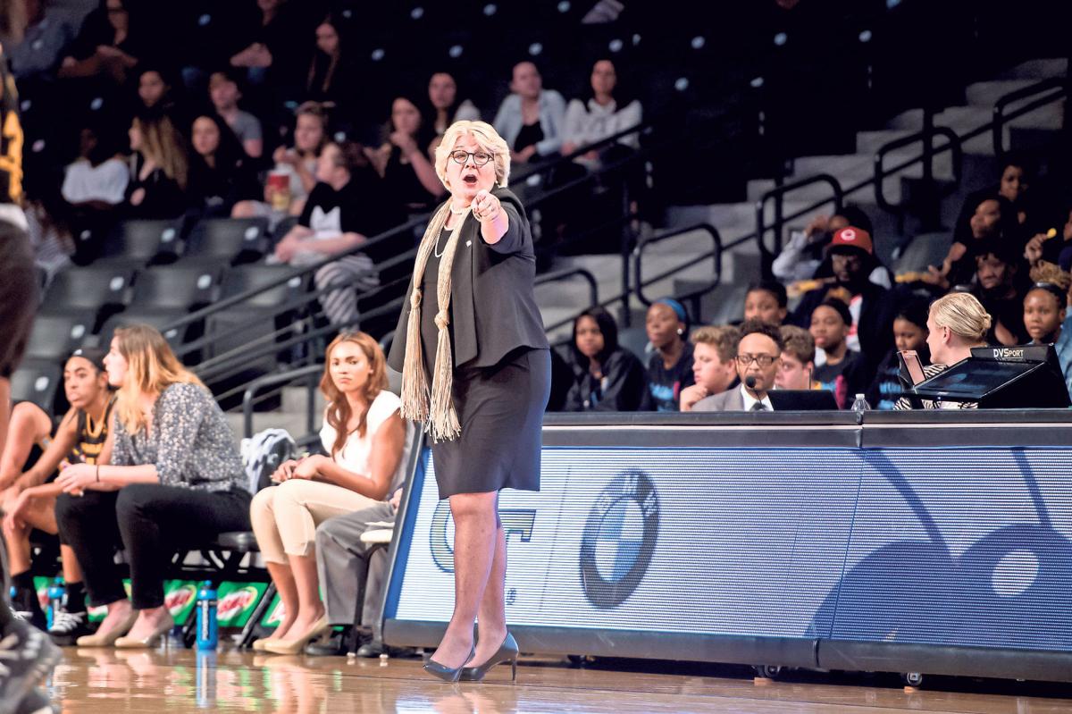 Kennesaw State Women S Basketball Coach Agnus Berenato Wins