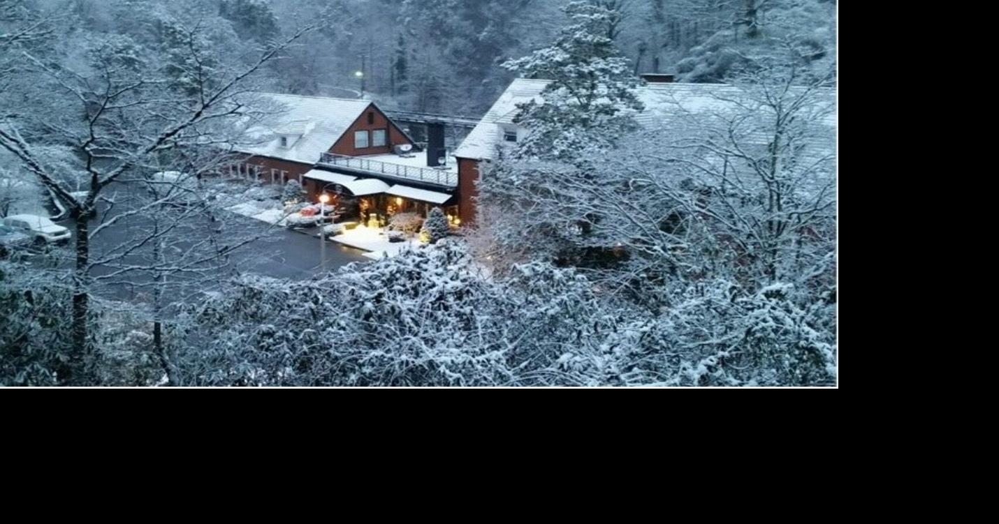 HOLIDAY MAGIC COMES ALIVE AT HISTORIC TAPOCO LODGE A Sumptuous ...