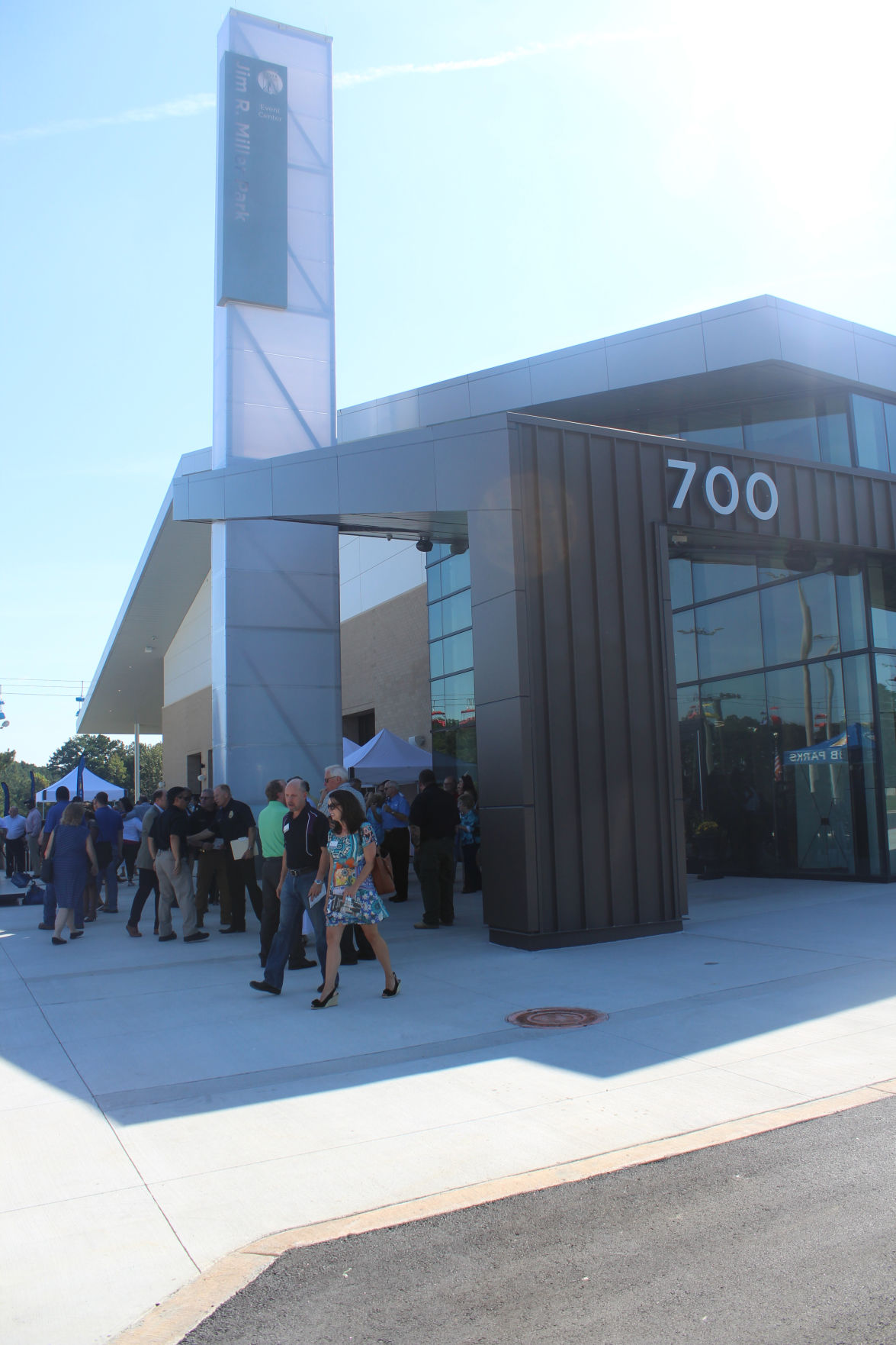 Ribbon cut on 13.2 million event center at Jim R. Miller Park News