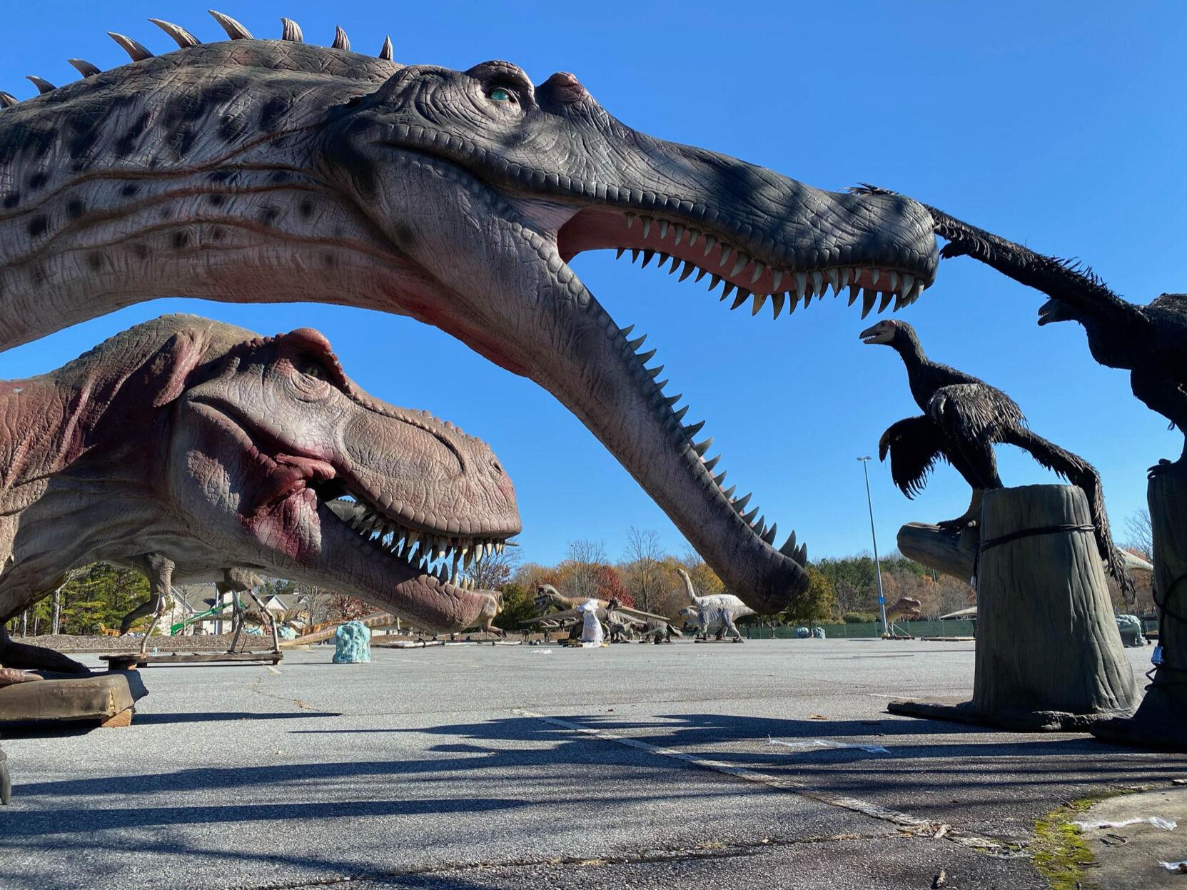 Drive Among The Dinosaurs At North Point Mall North Fulton Neighbor Mdjonline Com