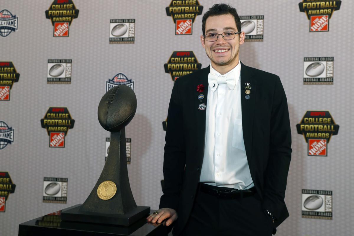 Sprayberry Alum Rodrigo Blankenship Wins Lou Groza Award As Best