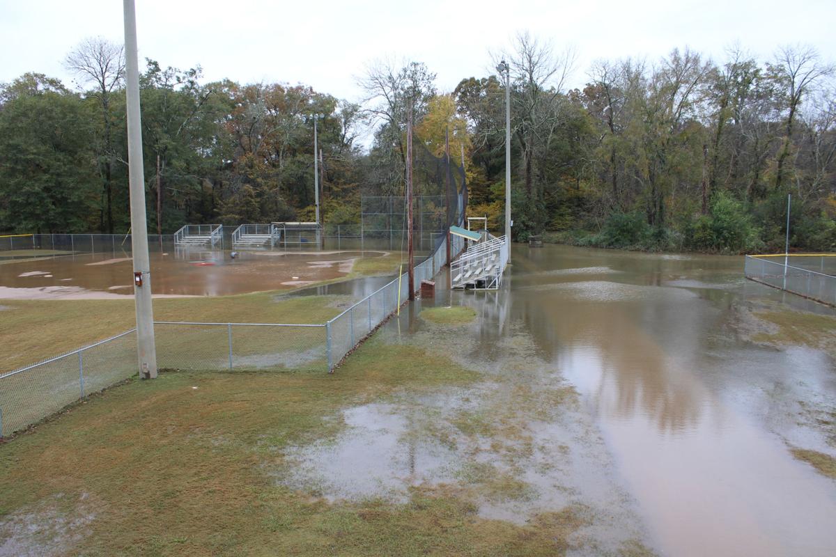 Flooding in Austell closes multiple roads News