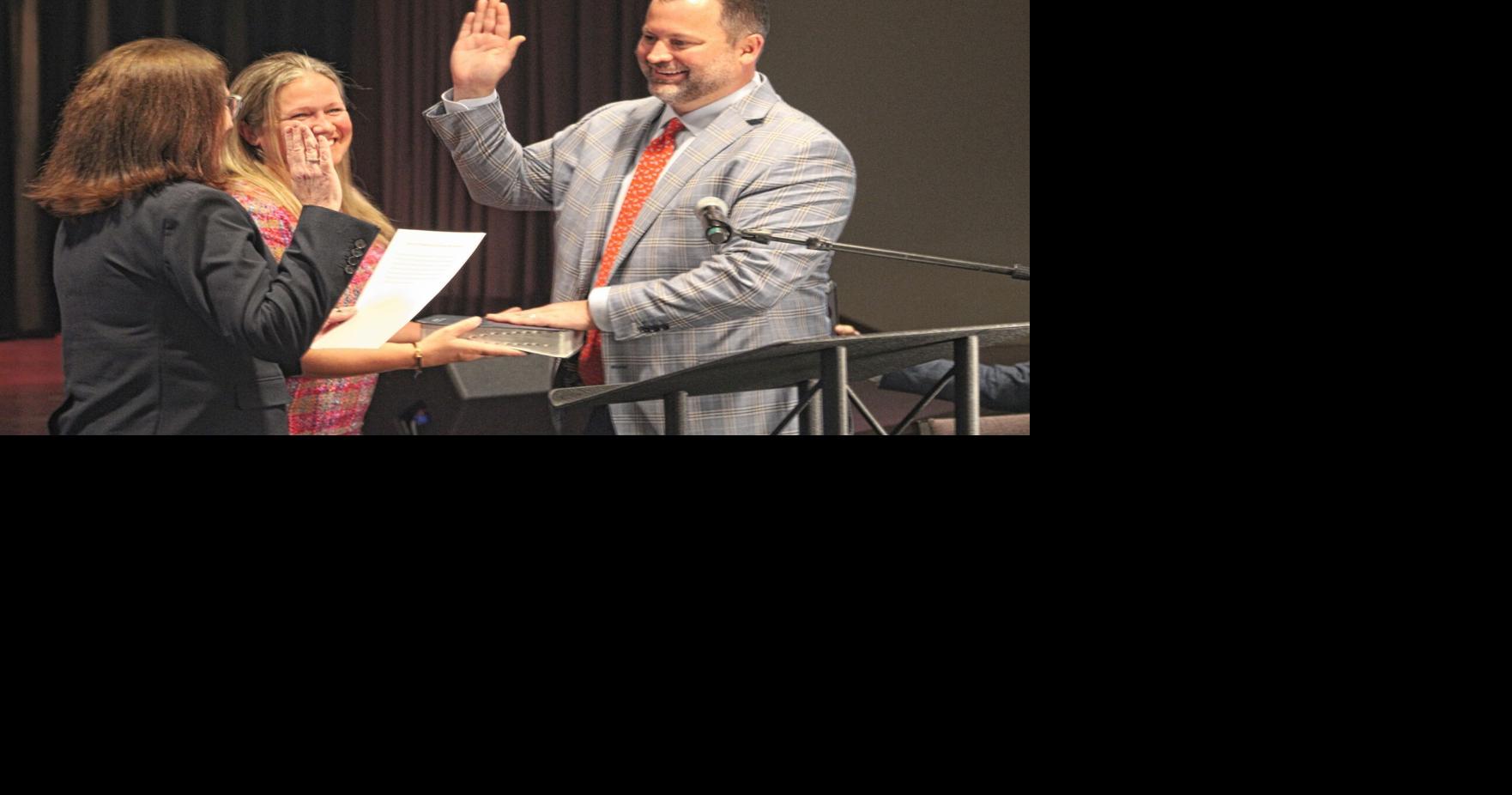 Like father, like son: Ryan Ingram sworn in as Cobb Bar president ...