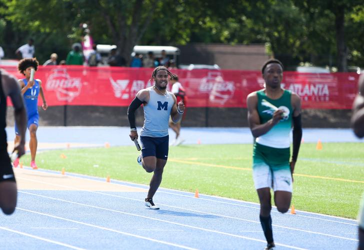 Blue Devil Isaiah Sanders runs the 1st leg of the GHSA 7A 4x400M State Finals. SPECIAL//Leah Watson