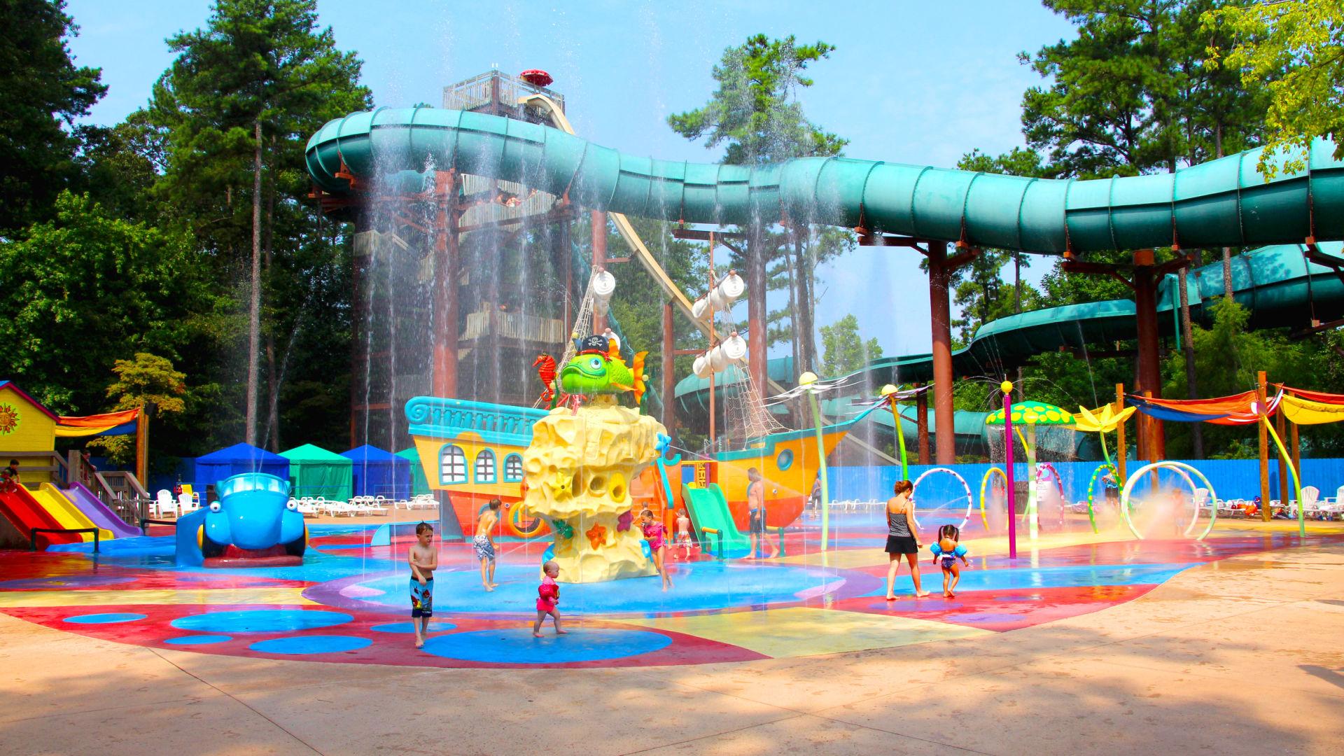 Six Flags White Water hiring 800 employees for 2017 season News