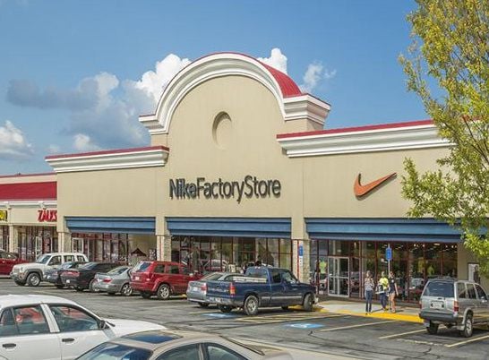 nike store in the tanger outlets 