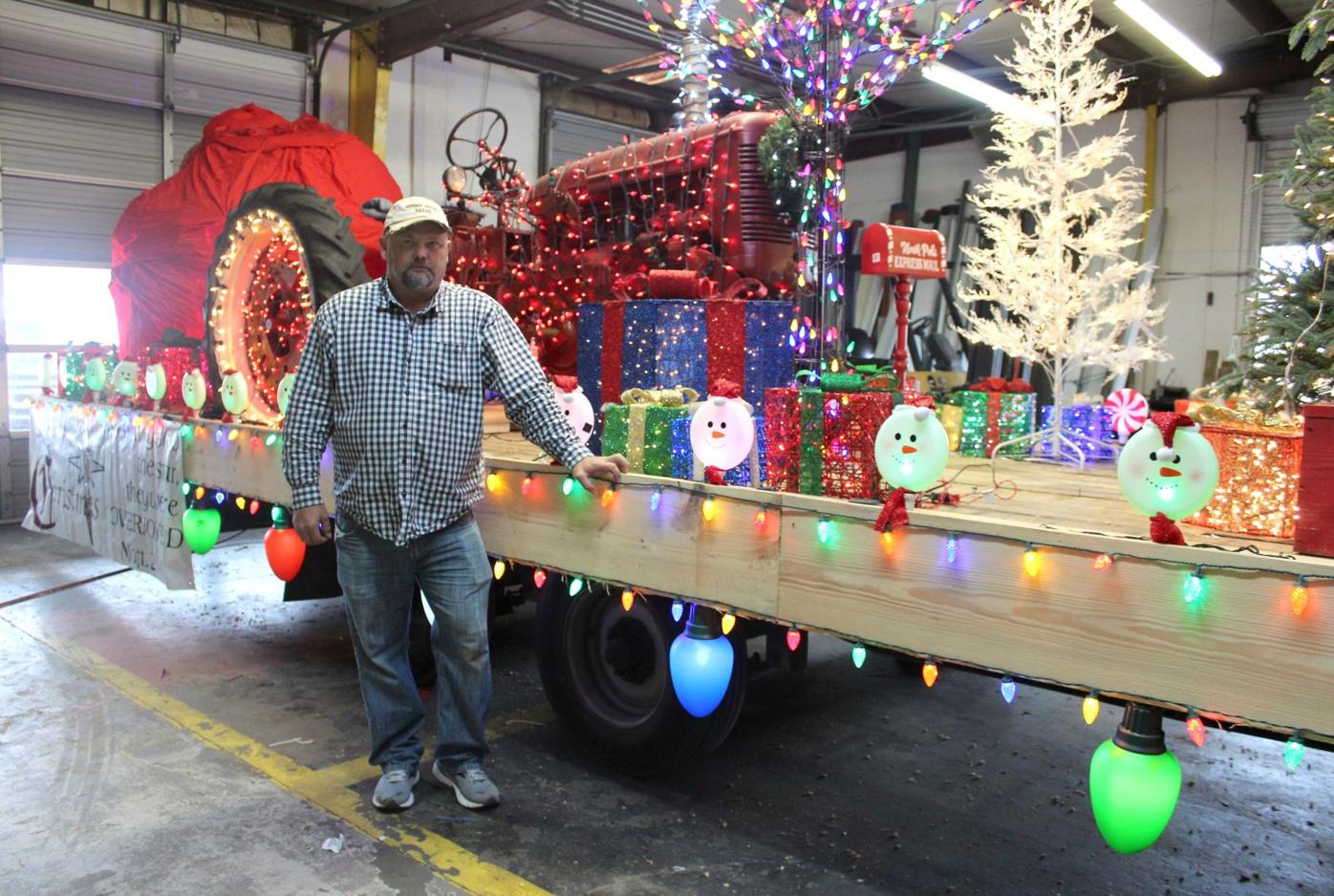 Calhoun Ga Christmas Parade 2022 Calhoun Christmas Parade Set For Thursday; Last Year's Float Winner Out To  Defend Title | Georgia News | Mdjonline.com