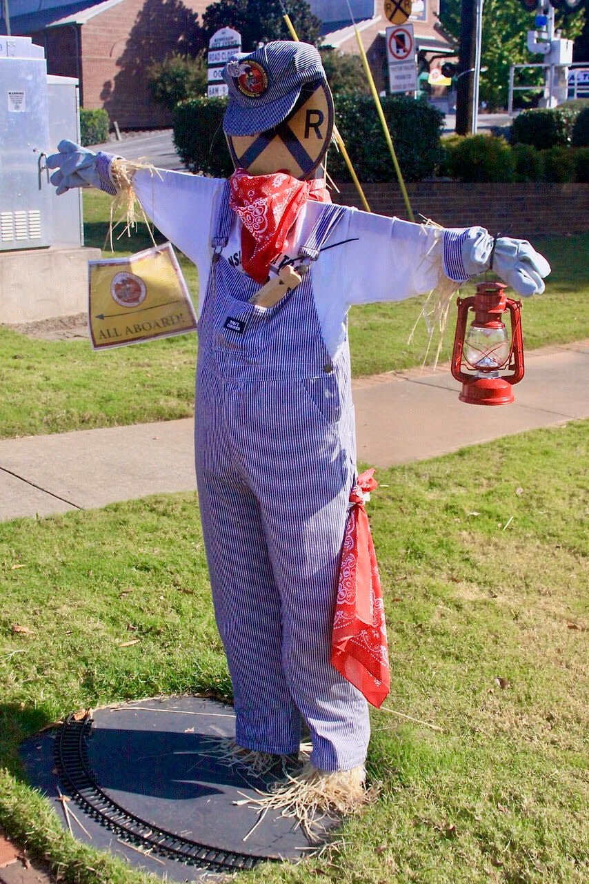 Hay, take a look: Scarecrows line Main Street in Kennesaw | News ...