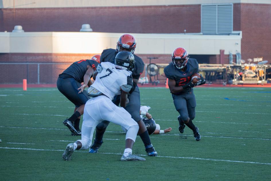 Sprayberry Comes Back Late To Beat South Cobb Cobb Football