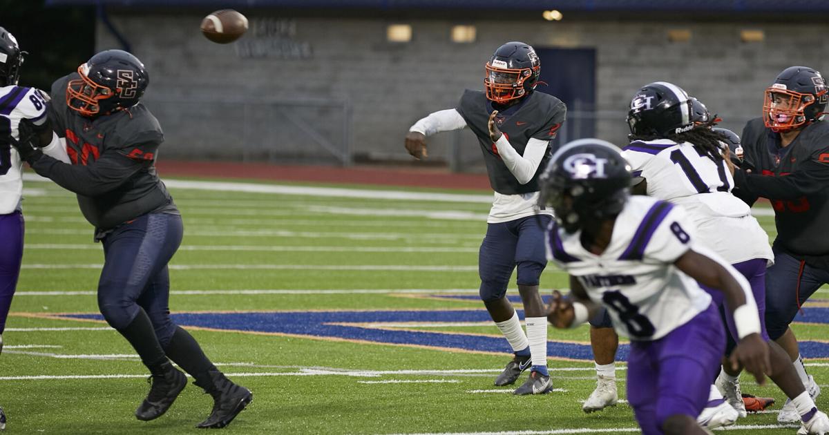 Late turnover seals fate as South Cobb falls to Chapel Hill Cobb