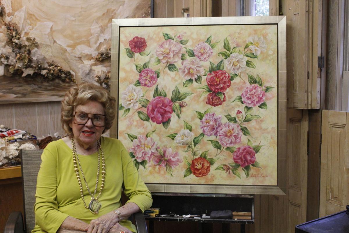 Former first lady Betty Sanders still creating art at 90