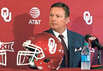 Bob Stoops Retires After 18 Seasons At Oklahoma Football Helm