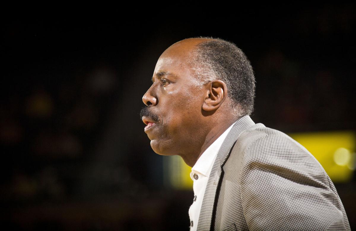 Kennesaw State Men S Basketball Coach Al Skinner Resigning At