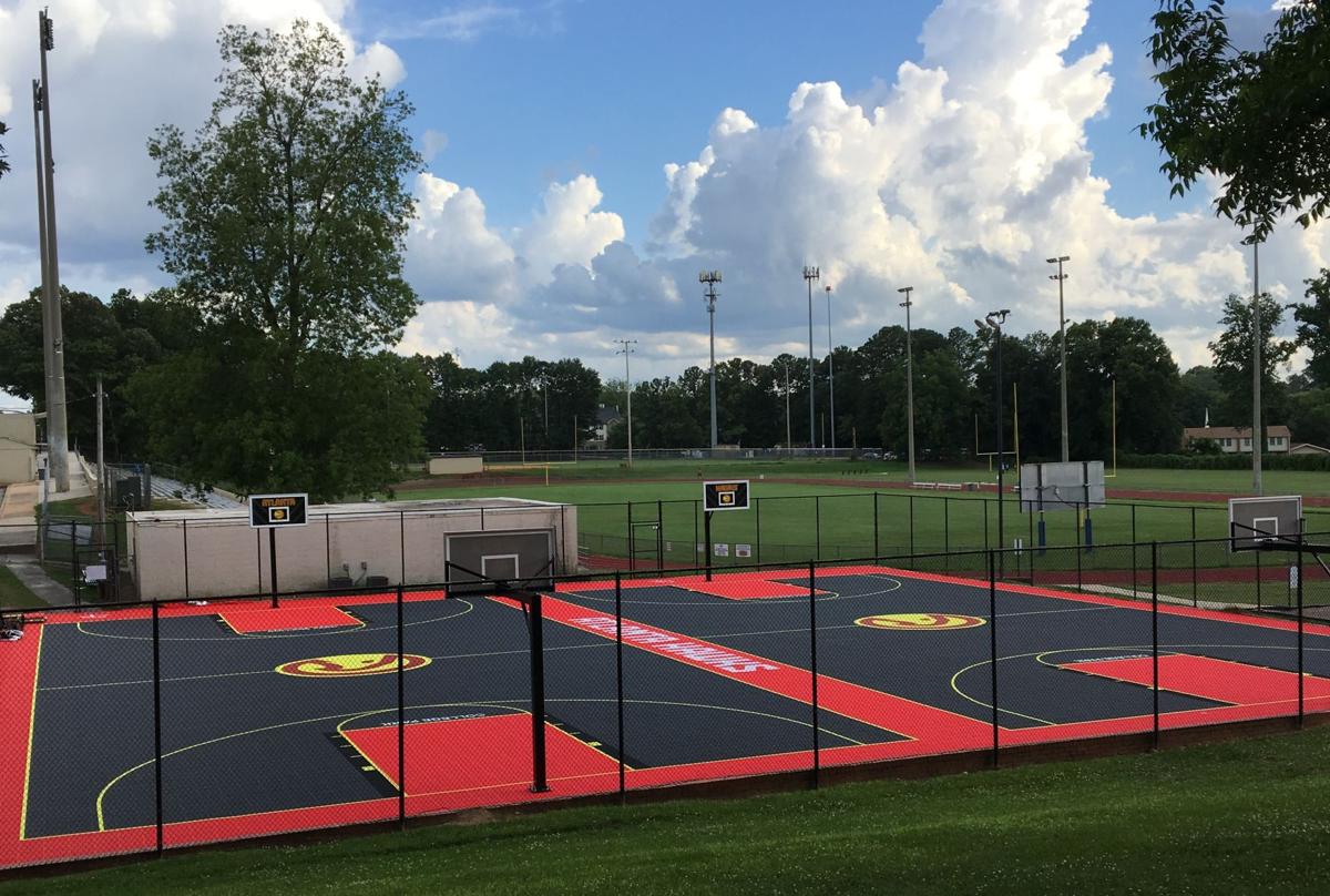 College Park to open new b-ball courts with Hawks | Sports | mdjonline.com